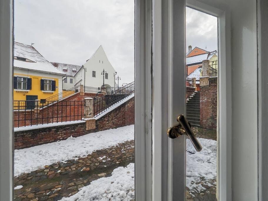 Studio At The Liar'S Bridge Сибиу Экстерьер фото