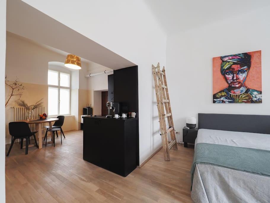 Studio At The Liar'S Bridge Сибиу Экстерьер фото